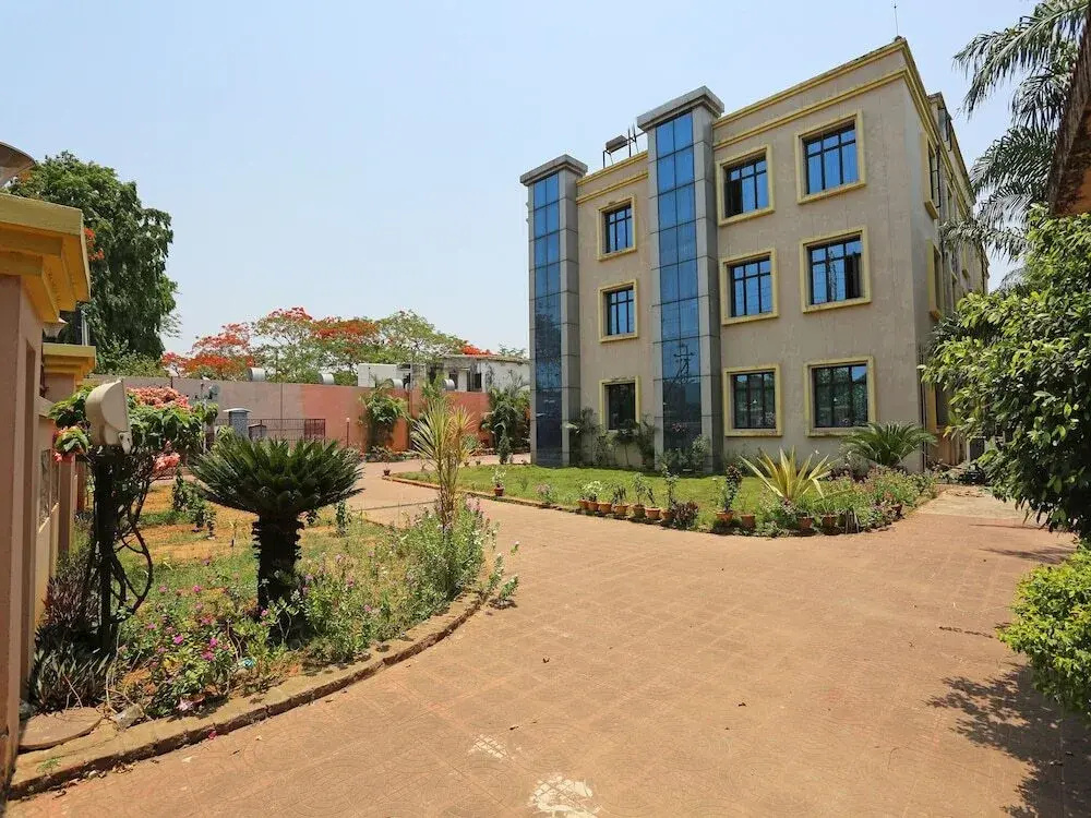 Hotel Kharavela by OYO Rooms