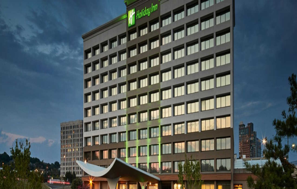 Holiday Inn Alexandria at Carlyle by IHG