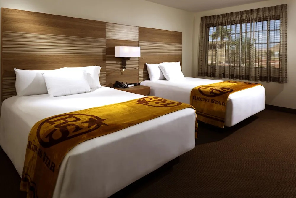 Deluxe Quadruple room twin beds