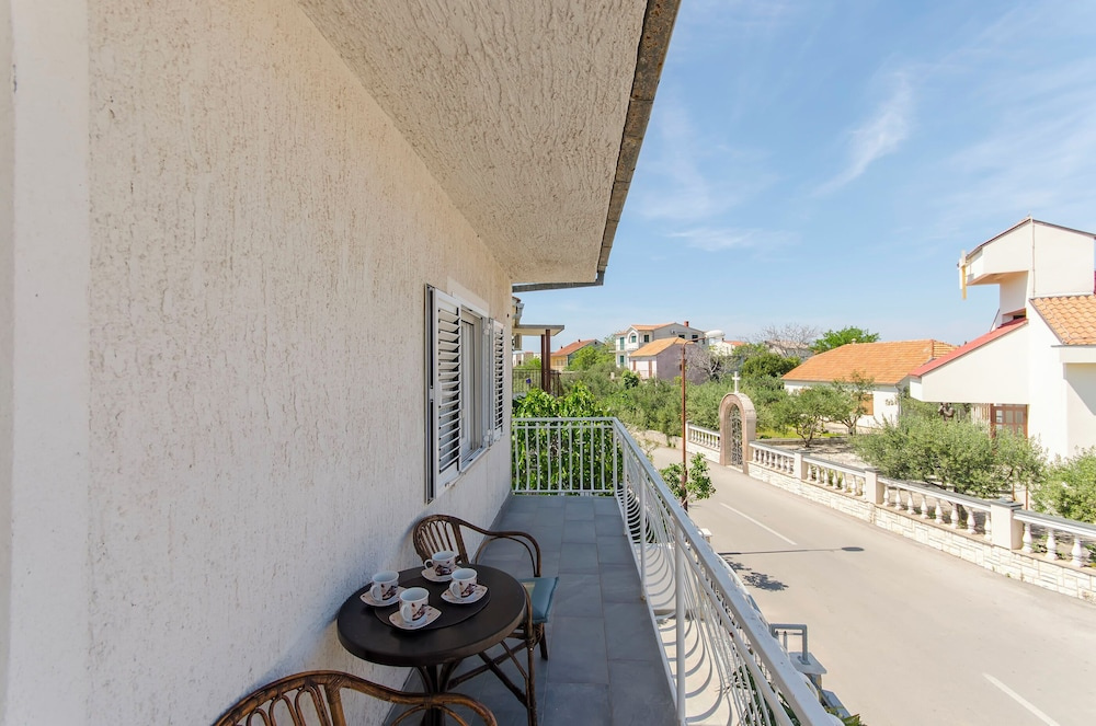 Apartment Oblutak