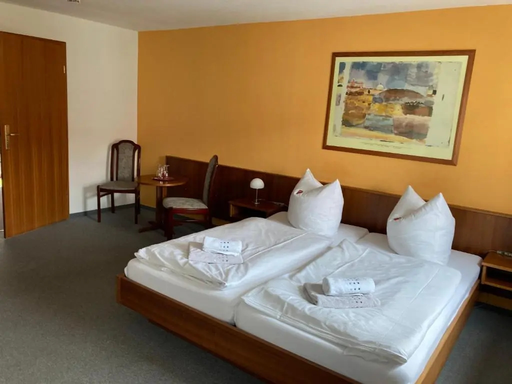 Standard Double room (full double bed)