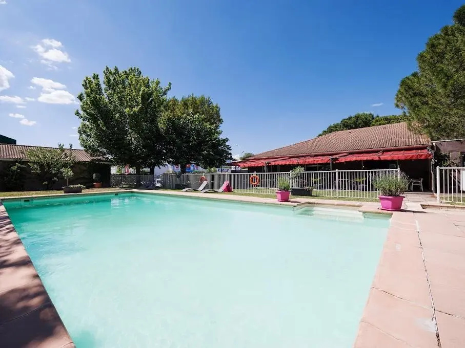 Hôtel Le Relais des Brasseurs - Aubagne - Chambres