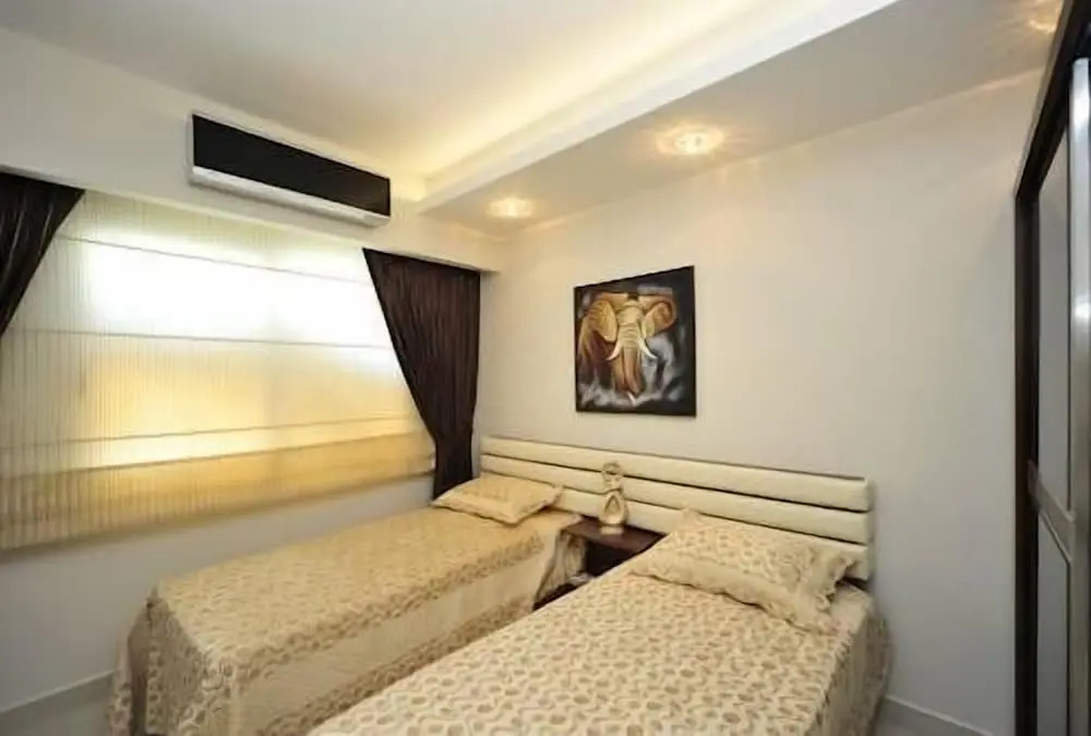 3 Bedrooms Apartment with balcony