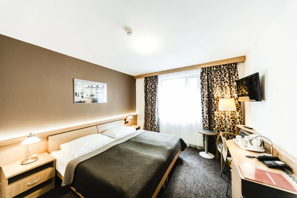 Standard Double room (full double bed)