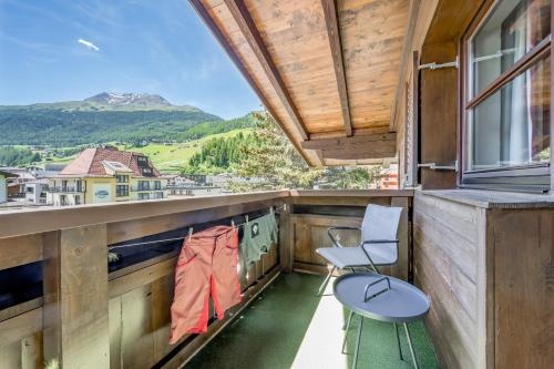Balcony & Terrace