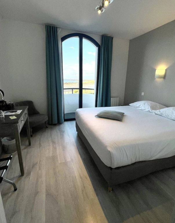 Comfort Double room with balcony (full double bed)