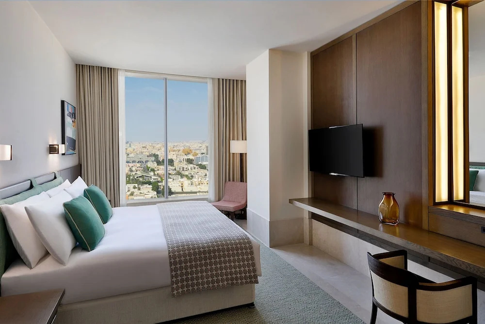 Double Junior Suite (full double bed)