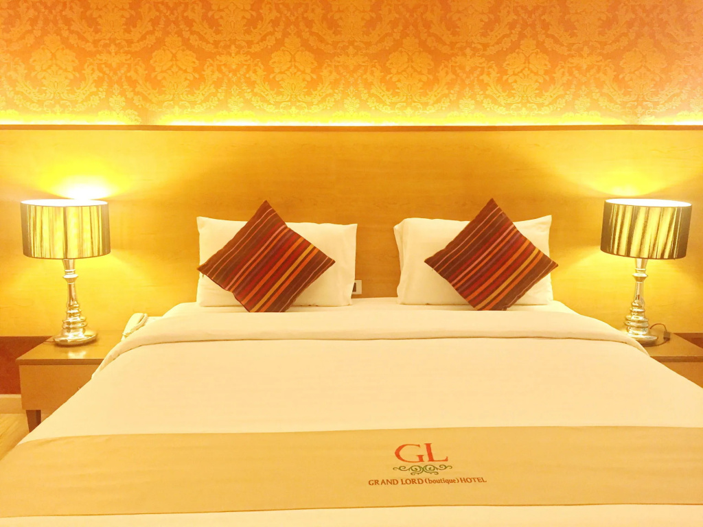 Grand lord Boutique Hotel — фото