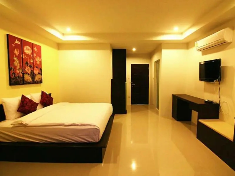 Superior Double room (full double bed)