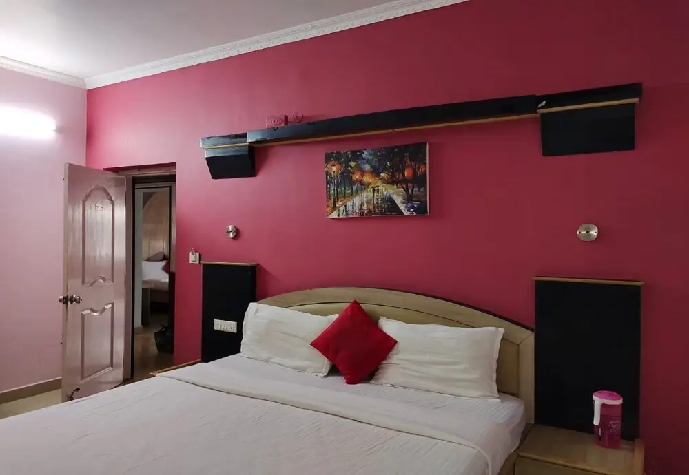 Hotel photo 12
