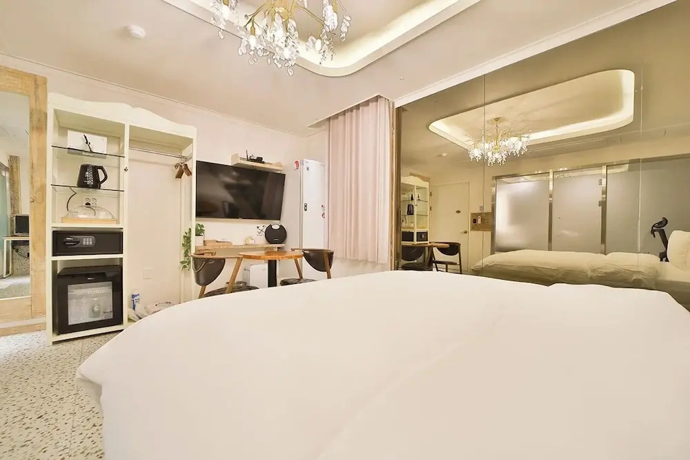 Hotel photo 30