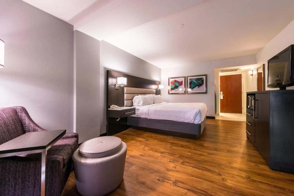 Holiday Inn Hotel & Suites Beaumont Plaza (I-10 & Walden) by IHG - Général