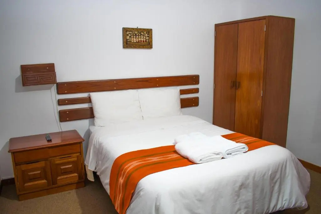 Explorer Deluxe Hotel - Chambres