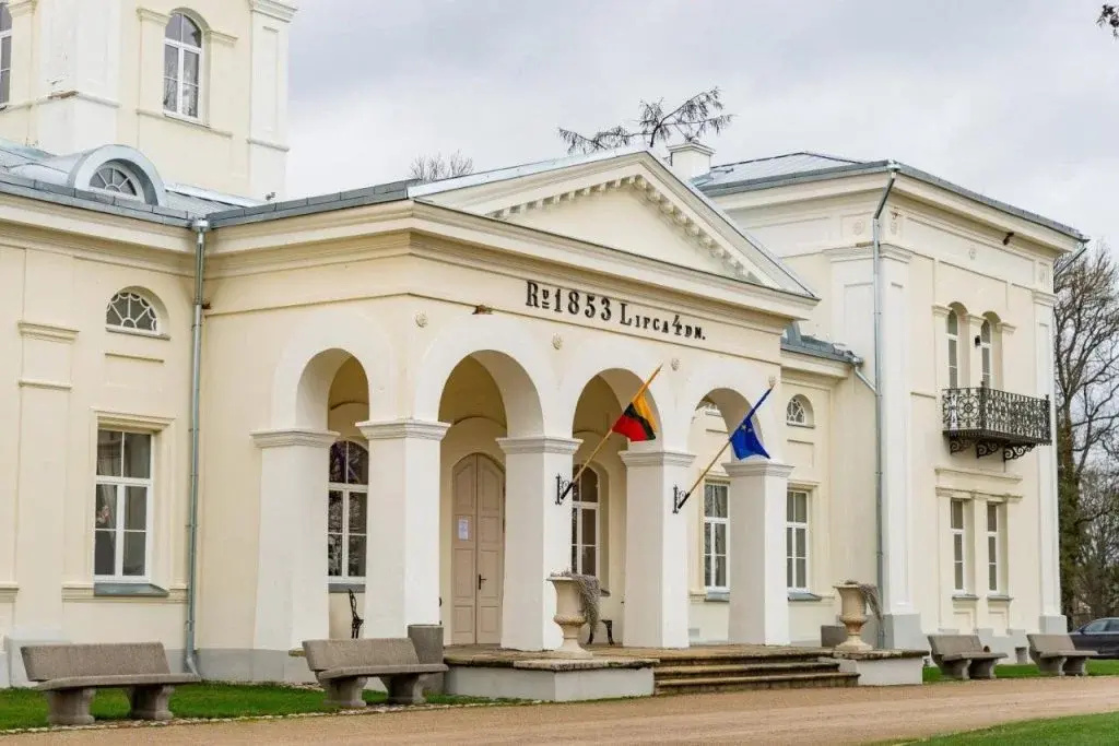 Burbiškio dvaras