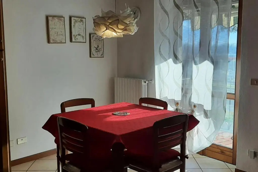 2 Bedrooms Cottage