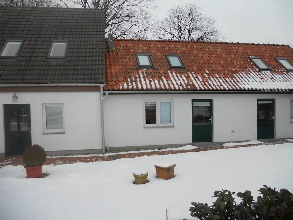 Modernistic Apartment in Stellshagen With Garden