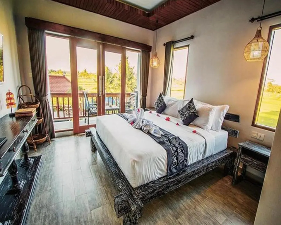 Double room with balcony (full double bed)