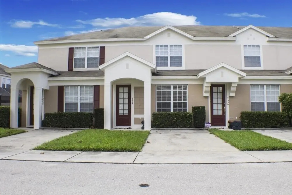 Kellie's Windsor Palms 3 Bedroom Townhouse