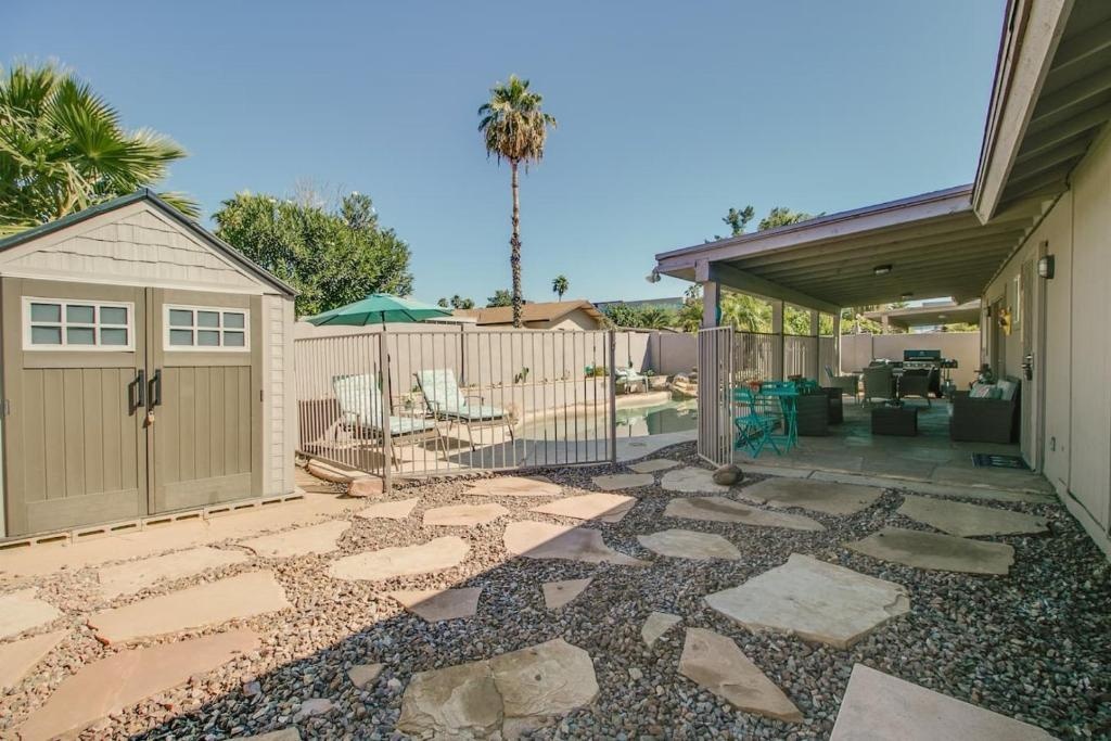 Scottsdale Kierland 3 Bdrm With Sparkling Pool!