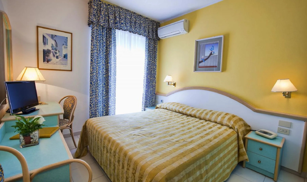 Hotel photo 42