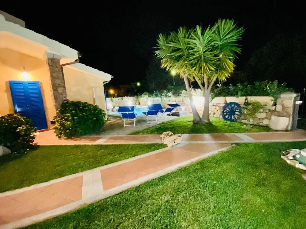 Villa Pavoncella Con Piscina