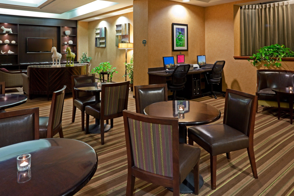 Armoni Inn & Suites - Général