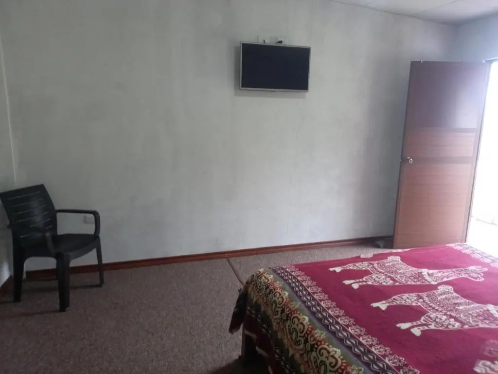 Standard room with mountain view