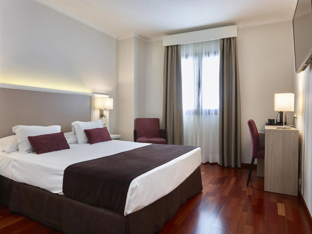 Hotel Maestranza - Chambres