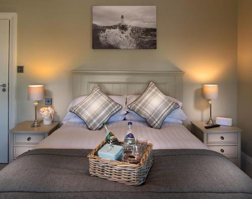 Vaughans Anchor Inn by null