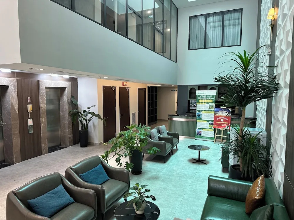 Nature Hotel - Lac Long Quan in Hanoi