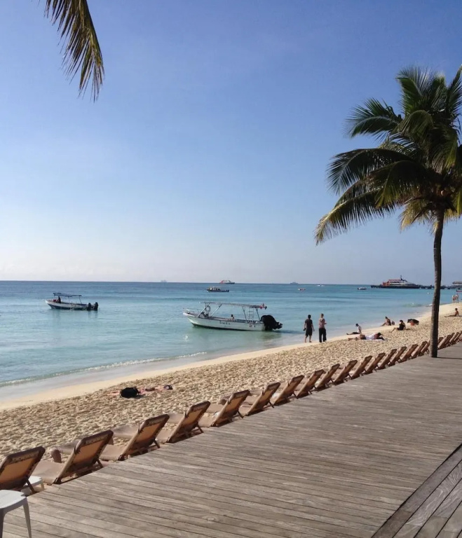 Beach & Waterfront
