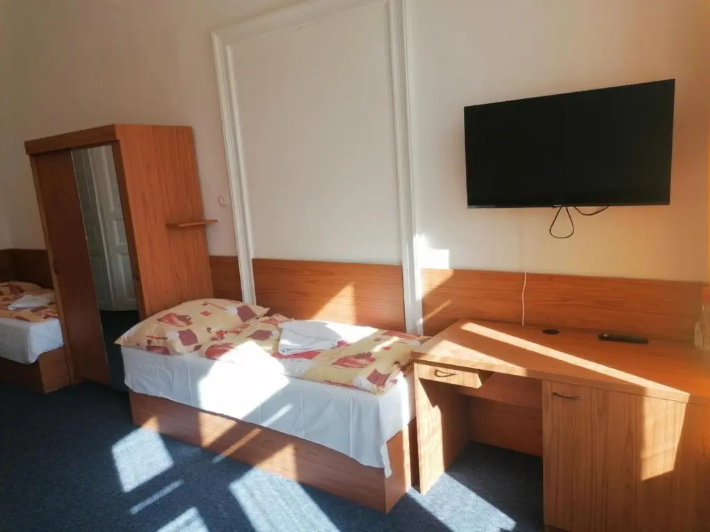 Superior Quadruple room