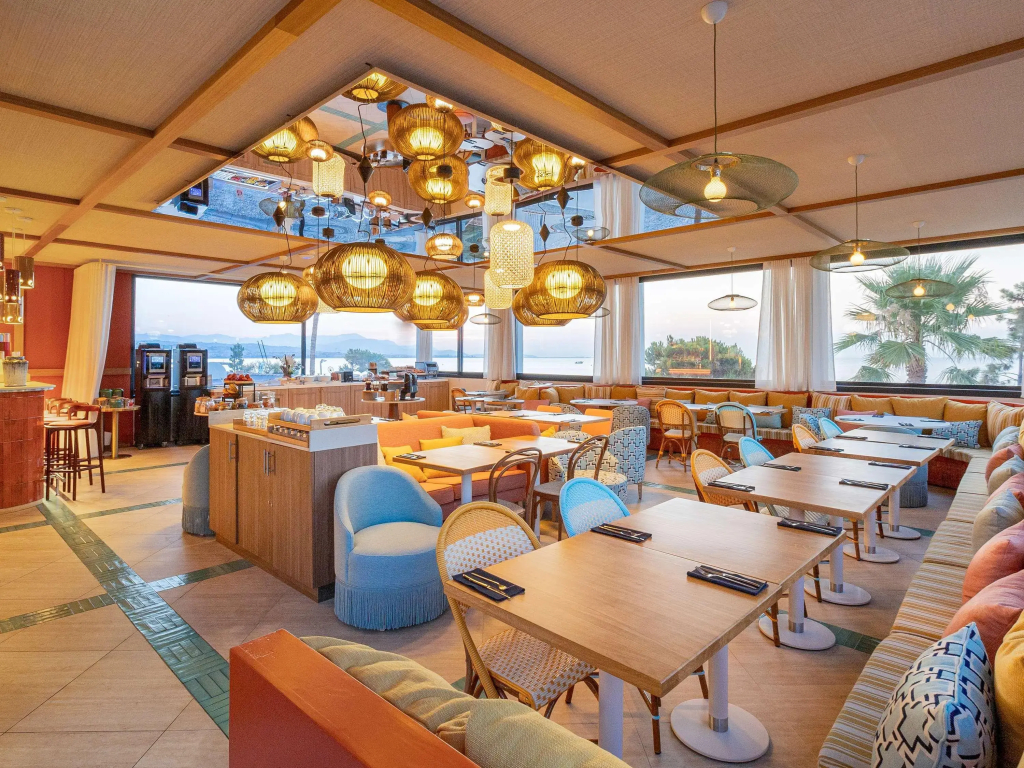 Mercure Villeneuve Loubet Plage - фото 24