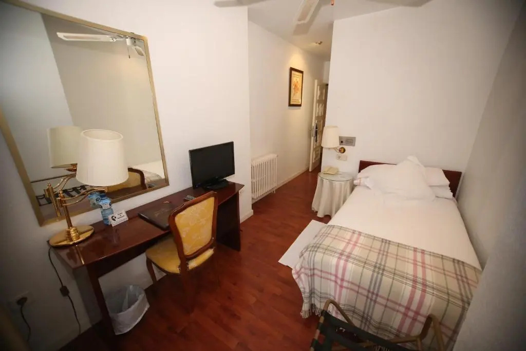Hotel Pintor Marsà - Chambres