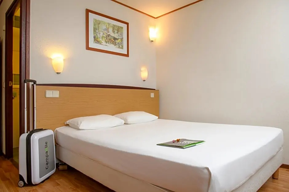 Campanile Hotel And Restaurant Leeuwarden - Chambres