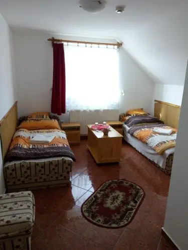 Vivien Panzio - фото 11