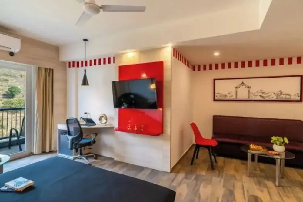 Luxury Double room with view (full double bed)