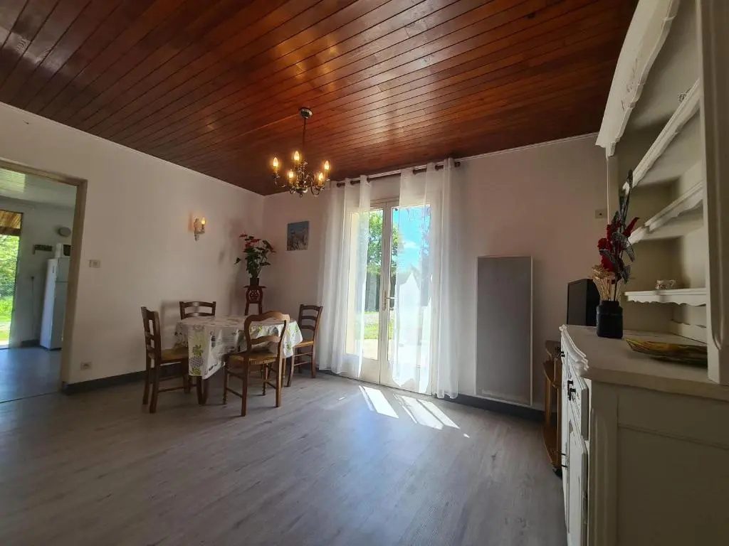 Voir la photo 4 — Maison Baraize, 3 pièces, 6 personnes - FR-1-591-319