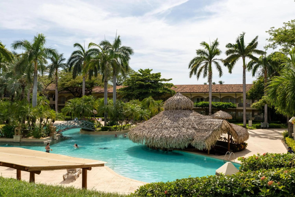 El Diria 301 Penthouse- Ocean View 3 Bedroom Condo