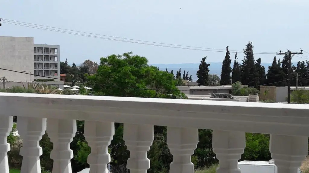 Apartment with sea view