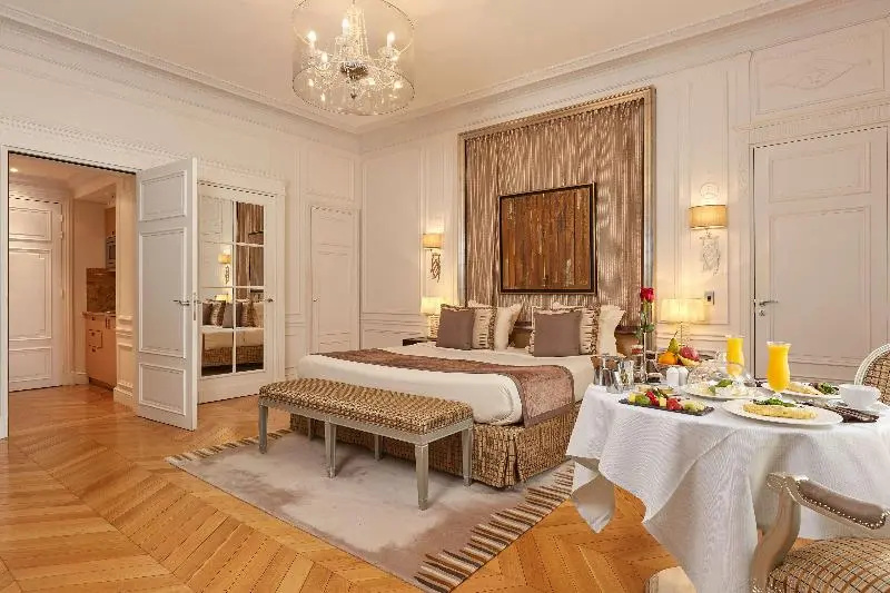 Majestic Hotel - SPA Champs Elysées - Chambres