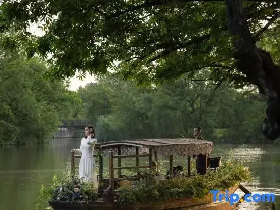 MUH SHOOU XIXI HOTEL by null