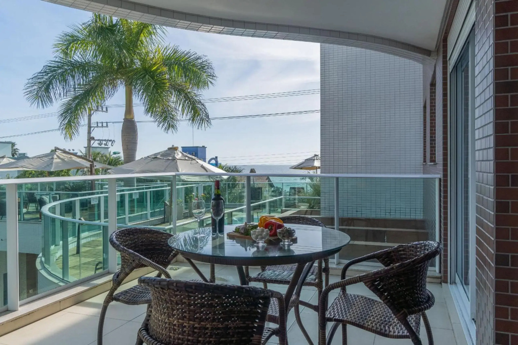 Boulevard Bombinhas - Condo com Piscina - Apto 3 dorms 6 pessoas