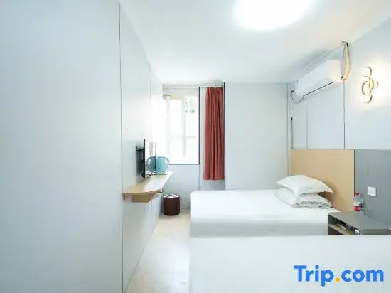 Standard Double Family room (twin beds)