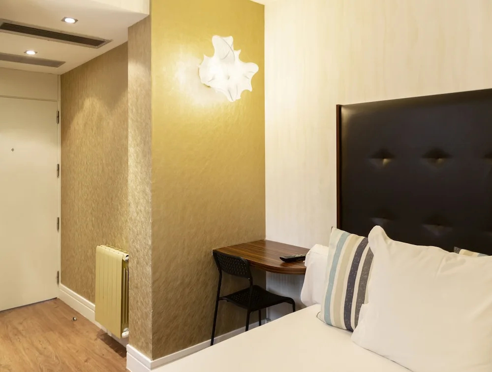 Petit Palace Tamarises - Chambres