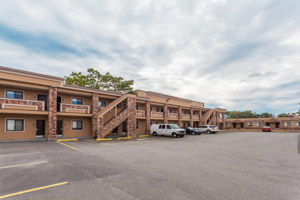 Travelodge by Wyndham South Hackensack — фото