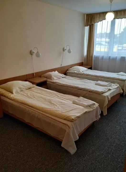 Economy room