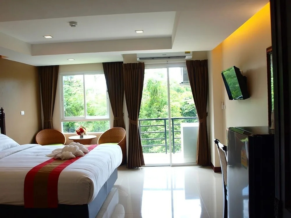 Двухместный номер Deluxe двуспальная кровать в V Residence Pattaya