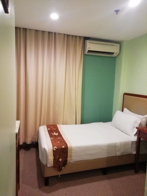 Winner Hotel