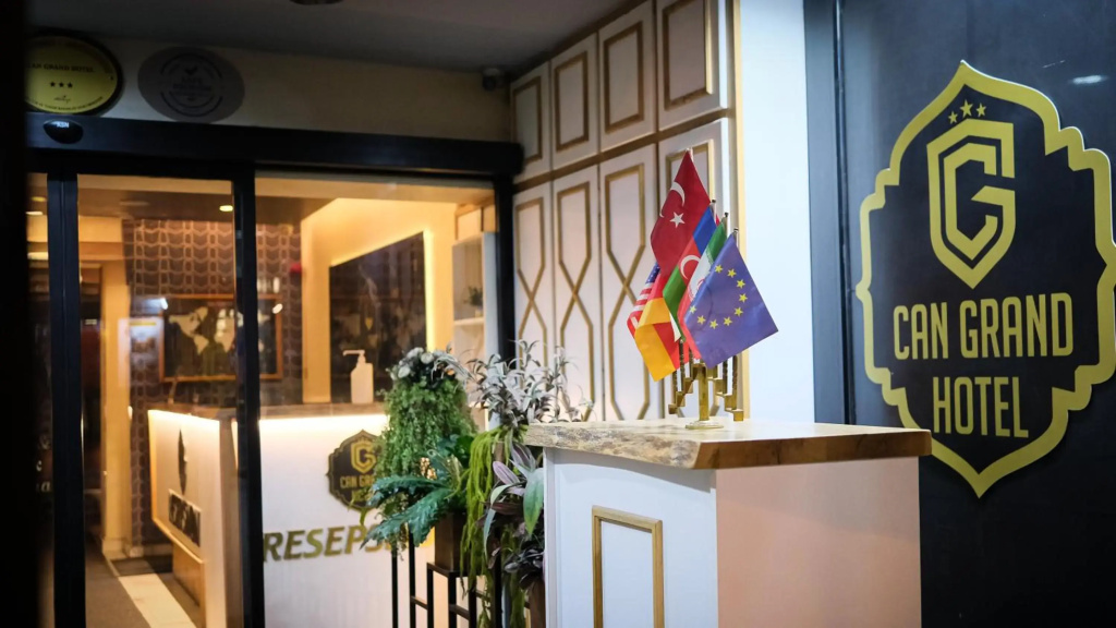 Grand Midyat Hotel